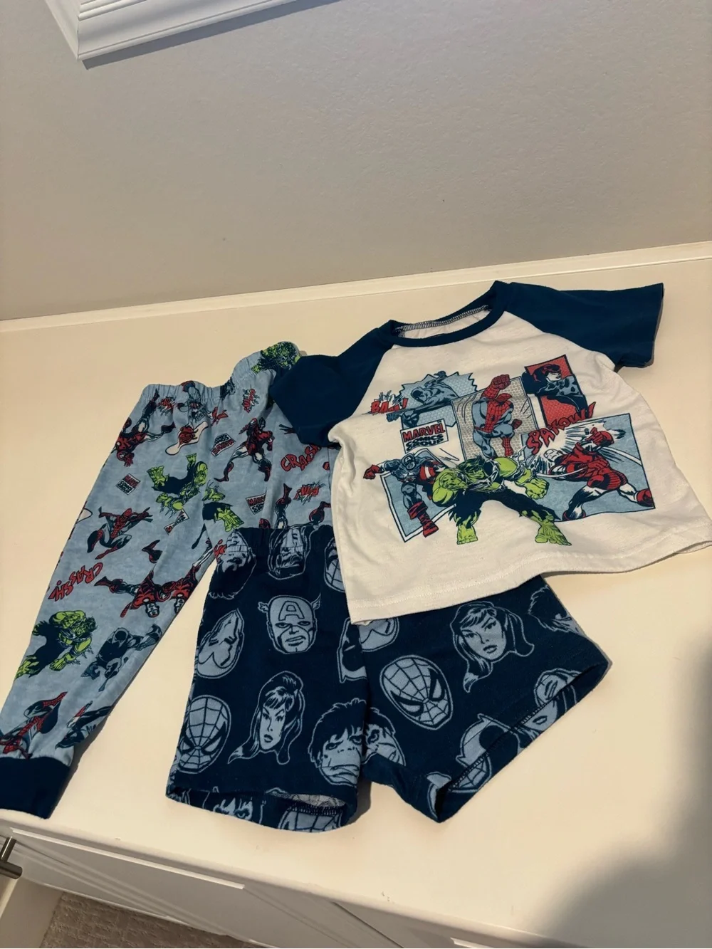 Toddler boy marvel pjs matching set